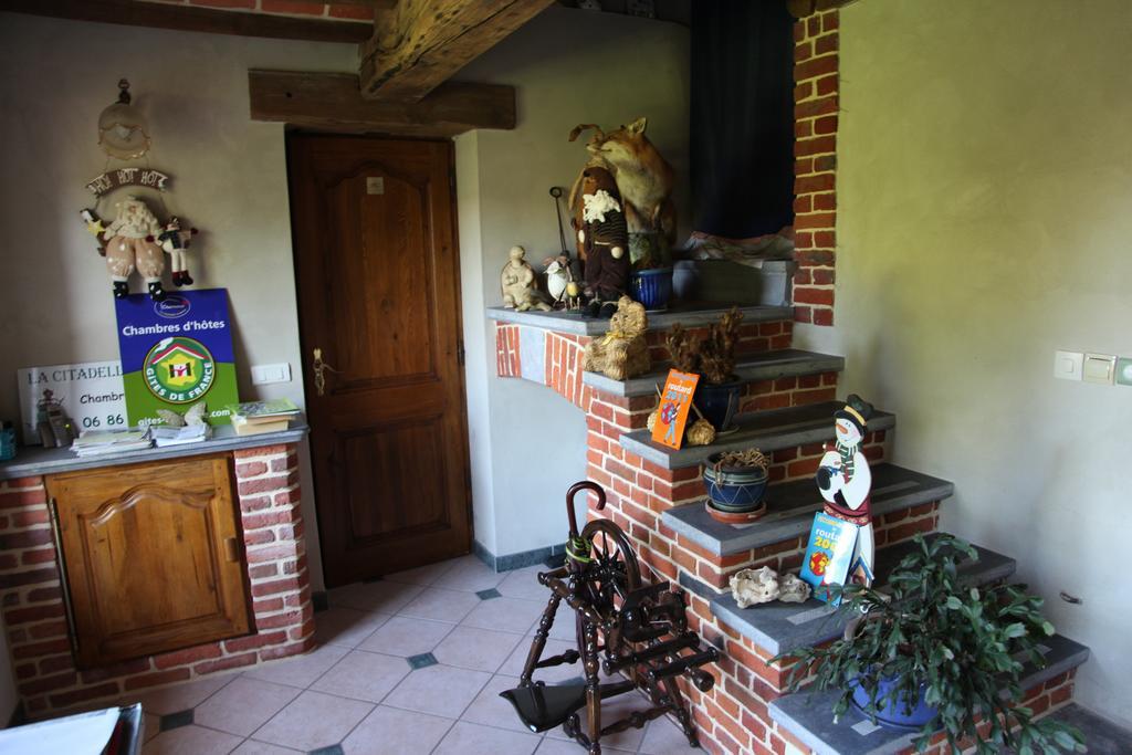 Bed and Breakfast La Citadelle D'Hututu Avesnes-sur-Helpe Exterior foto